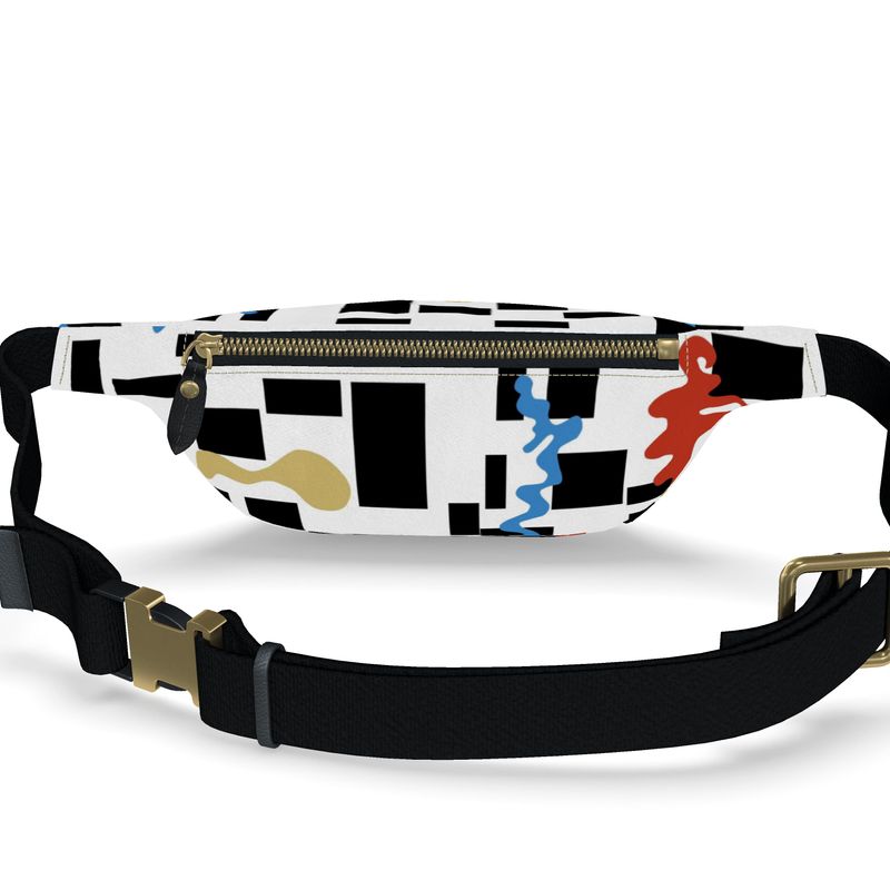 The Play Edit: Fanny Pack